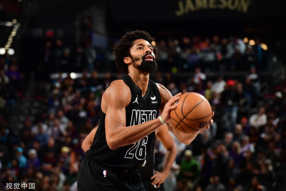 他接到队友 他接到队友